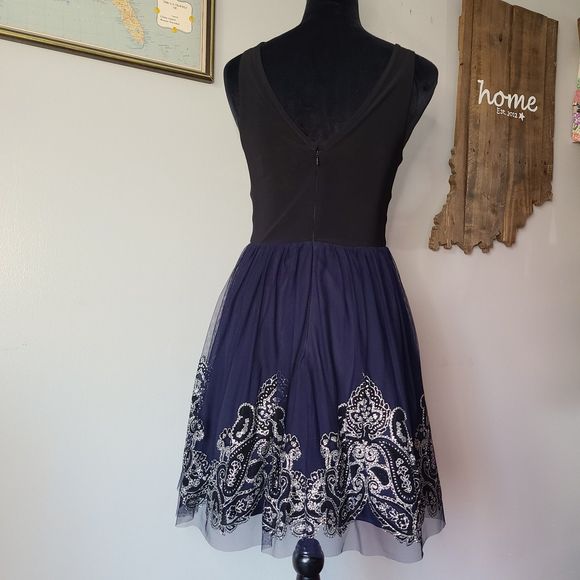 Blondie Nites by Stacy Skylar Fit and Flare Deep V Blue Black Glitter Dress Jr 1 - Picture 3 of 10